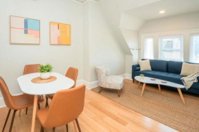 Jennifer's Historic College Hill Apartment - The Lookout